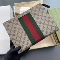 Gucci Clutch Bags